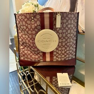 ***SOlLD**Coach Dempsey Large Tote